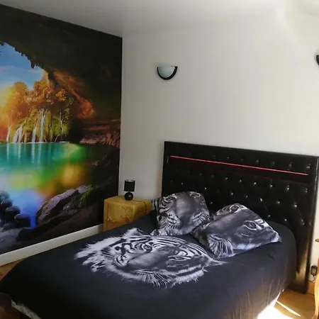 Holiday home Fabyphil Youx