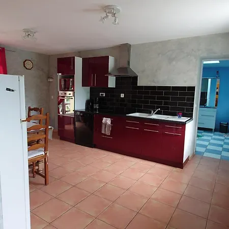Fabyphil Holiday home Youx
